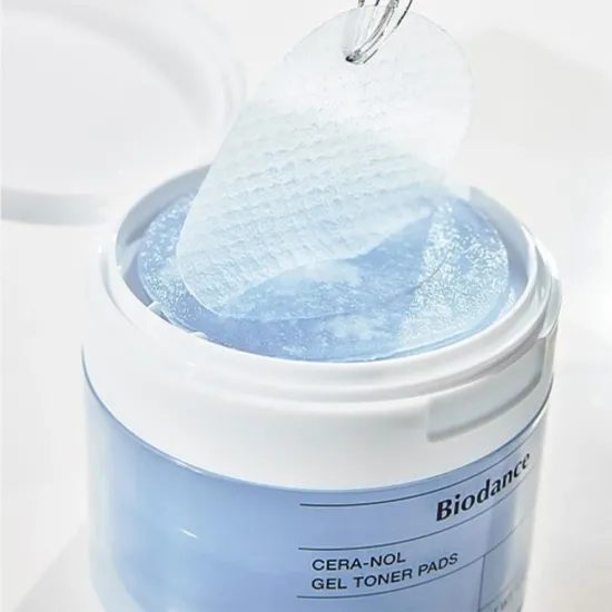 BIODANCE Gelové tonizační polštářky Cera-Nol Gel Toner Pads (60 ks)