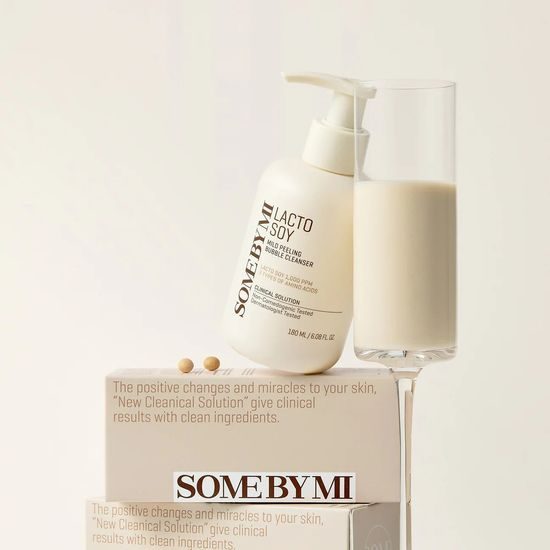 SOME BY MI Čisticí peeling Lactosoy Mild Bubble Peeling Cleanser (180 ml)