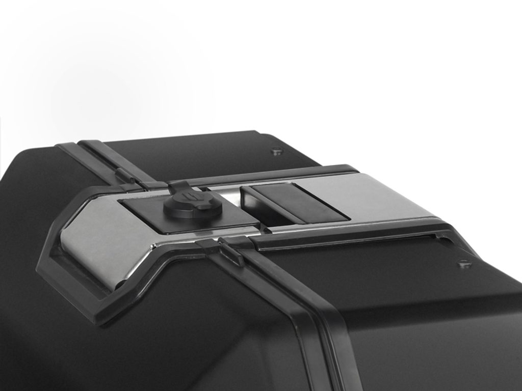 JMSHOP - Komplet aluminijastih kovčkov z nosilci in ploščo SHAD TERRA  BLACK, 48L zadnji kovček in 36L stranski kovčki SHAD SUZUKI DL 650 V-Strom  - SHAD - TERRA seti kovčkov BLACK EDITION