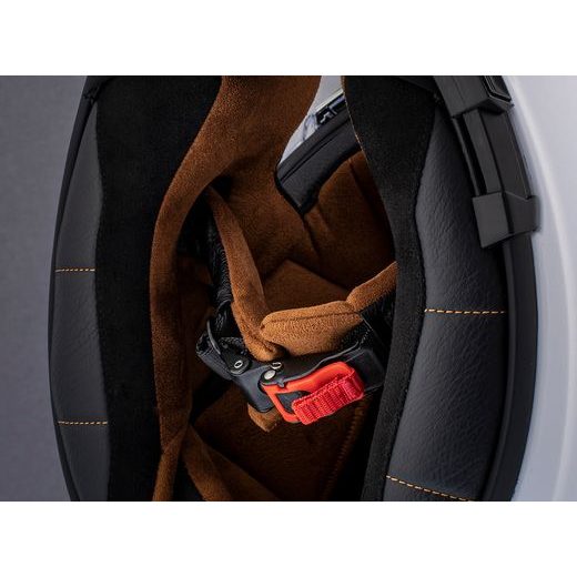 INTEGRALNA ČELADA MT HELMETS JARAMA SOLID A0 GLOSS PEARL WHITE XL