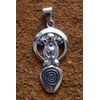 VESMÍRNÁ BOHYNĚ, talisman. stříbro 925