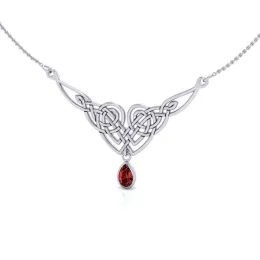 Lady Avalon Silver Necklace With Garnet