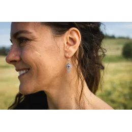 KRUHY ŽIVOTA, stříbrné náušnice s ametystem, Ag 925