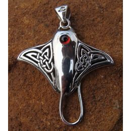 Had ve větvích stříbrný přívěšek