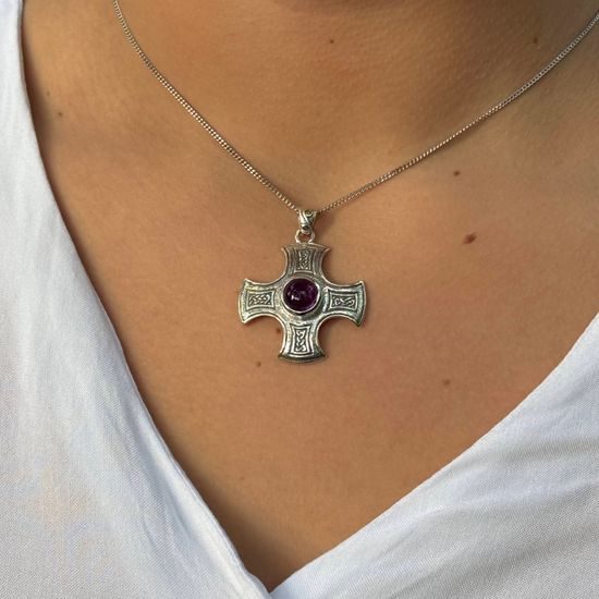 CAMELOT, stříbrný kříž s ametystem