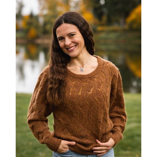 Koruna světla – stříbrný přívěsek Sahasrára s vltavínem