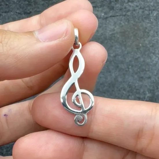 Silver Treble Clef Pendant