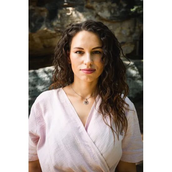 Keltské srdce s granátem, stříbrný přívěsek