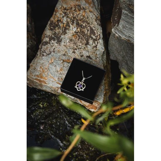 Keltské srdce s ametystem, stříbrný přívěsek