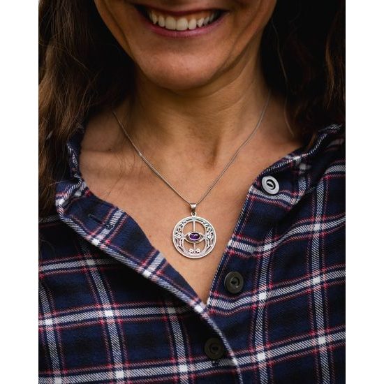 CHALICE WELL, stříbrný závěs s ametystem