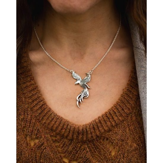 Fénix temnoty – stříbrný náhrdelník s černými zirkony