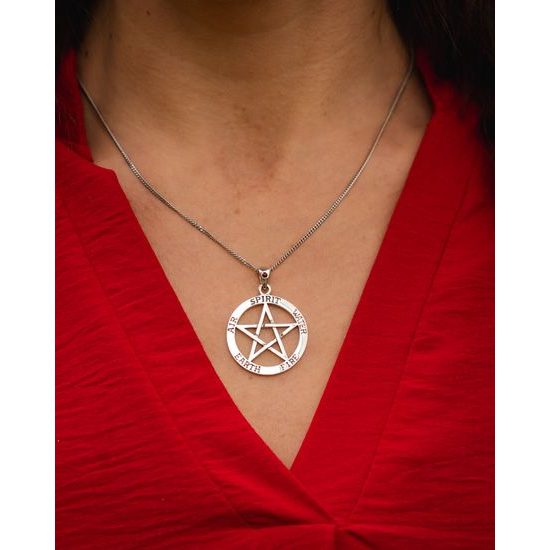 Pentagram živlů s granátem stříbrný přívěsek