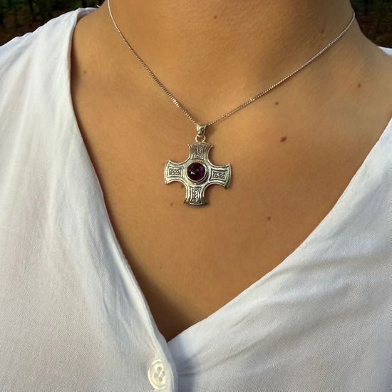 CAMELOT, stříbrný kříž s ametystem