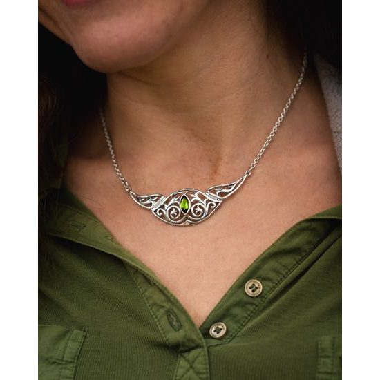 Křídla Avalonu – stříbrný náhrdelník s vltavínem