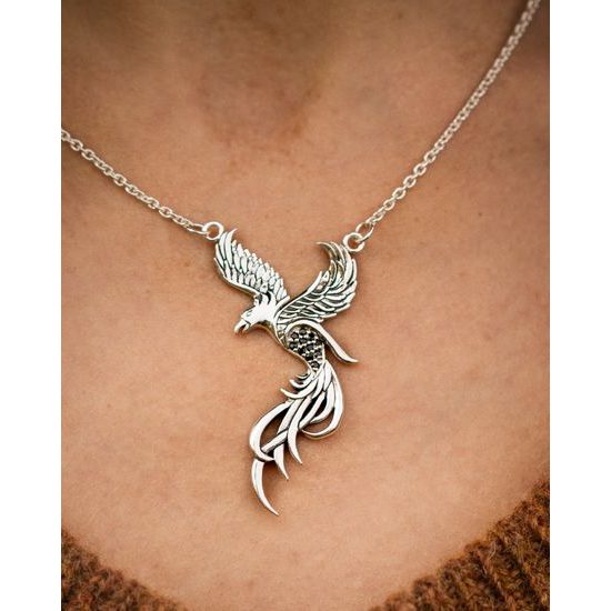 Fénix temnoty – stříbrný náhrdelník s černými zirkony