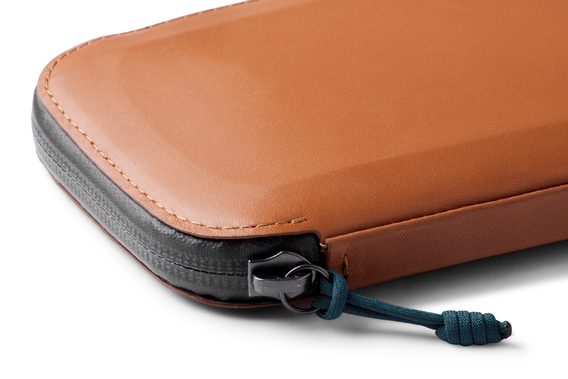 Bellroy All-Conditions Phone Pocket Plus