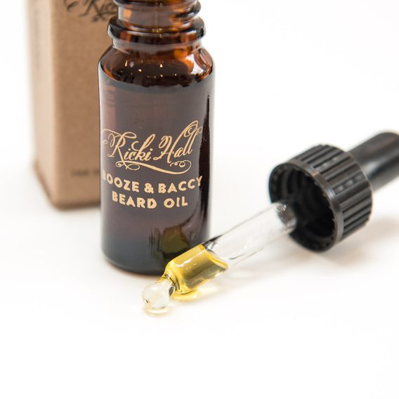 Huile à barbe Cpt. Fawcett Ricki Hall's Booze & Baccy - version de poche (10 ml)