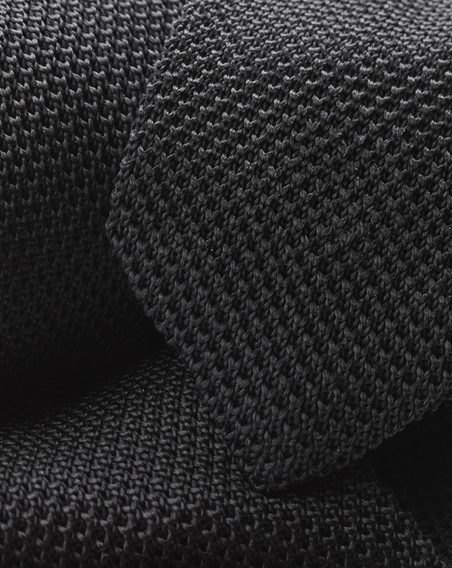 Charles Tyrwhitt Knitted Silk Slim Tie — Black