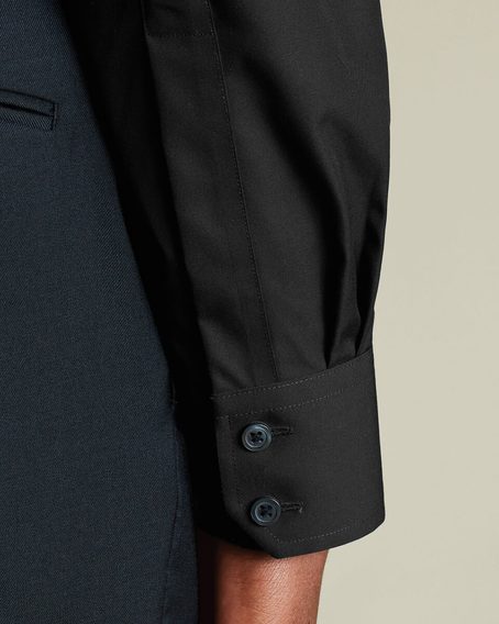 Charles Tyrwhitt Spread Collar Non-Iron Poplin Shirt — Black