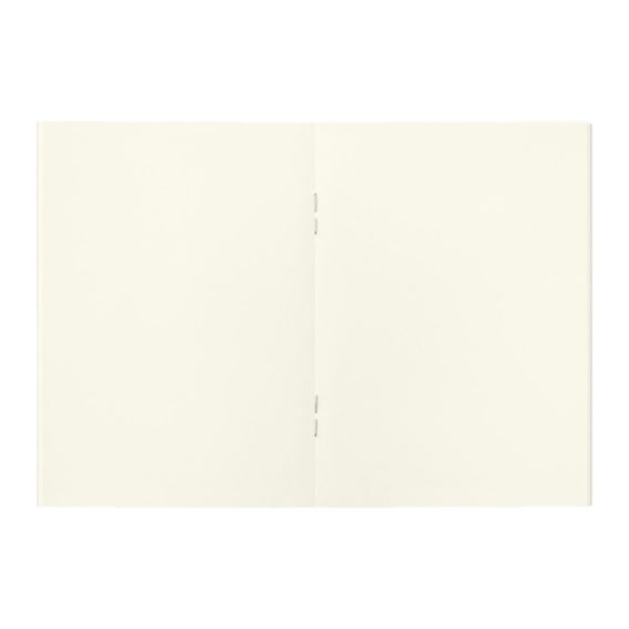 Accessoire : Demi-cahier vierge avec papier couleur crème (Passport)