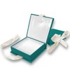 MINET Zelená magnetická krabička na šperky s béžovou stuhou - 8 x 8 x 2,5 cm
