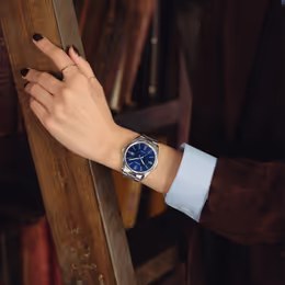 Hodinky Casio G-SHOCK GM-2110D-2BER
