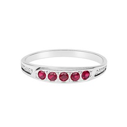 Stříbrný prsten červené kameny