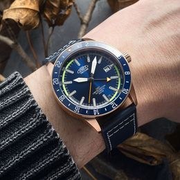 Náramkové hodinky JVD AV-088