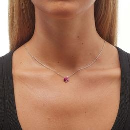 Stříbrný řetízek s přívěskem Victoria Cruz A3039-04HG