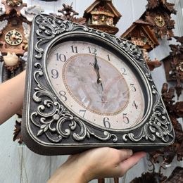 AMS 5577 - stylové hodiny řízené signálem o průměru 50 cm