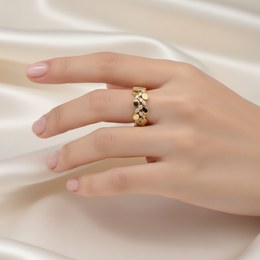 Zlatý prsten s gravírováním