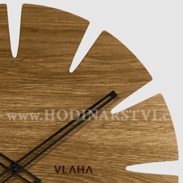 Dubové hodiny VLAHA VCT1013 vyrobené v Čechách se zlatými ručičkami
