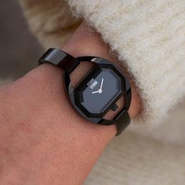 CLOCKODILE Růžové dívčí dětské hodinky se srdíčky CWG5068