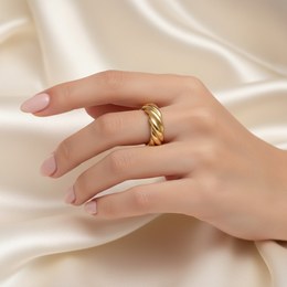 MOISS prsten ze žlutého zlata ACHÁT