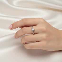 MINET+ Stříbrný snubní prsten 4 mm