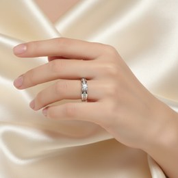 Zlatý 585/1000 prsten z bílého zlata s brilianty 386.1835 0,09ct