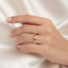 MINET Stříbrný náhrdelník ANDĚL se zirkonem