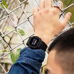 Hodinky Casio G-SHOCK DW-5000R-1AER