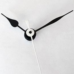 Hodinové ručičky UTS21 řízené signálem