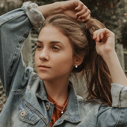 MINET Dětské stříbrné náušnice jednorožci s bílými opály a bílými zirkony