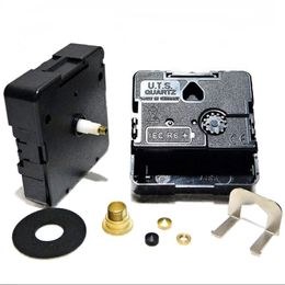 Šroubovák na utahování fixačního šroubu hodinového strojku UTS