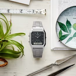 Hodinky Casio LA670WEA-7EF