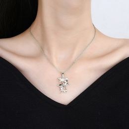 Přívěsek JVD stříbrný