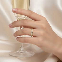 Zlatý 585/1000 prsten se zirkonem 5045