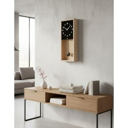 Minimalistické dubové hodiny české výroby KUBRi 0010