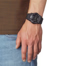 Hodinky Casio G-Shock GMA-P2100BB-1AER