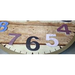 VLAHA Dřevěné stříbrné hodiny DESIGN vyrobené v Čechách se stříbrnými ručičkami ⌀42cm