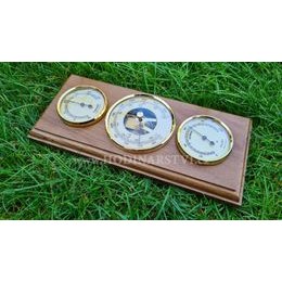 KUBRi 0230 - špičkový barometr osazený v dubovém dřevě