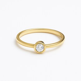 Zlatý prsten se zirkonem