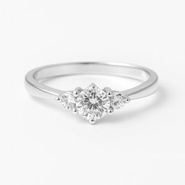 Zlatý prsten z bílého zlata se zirkony